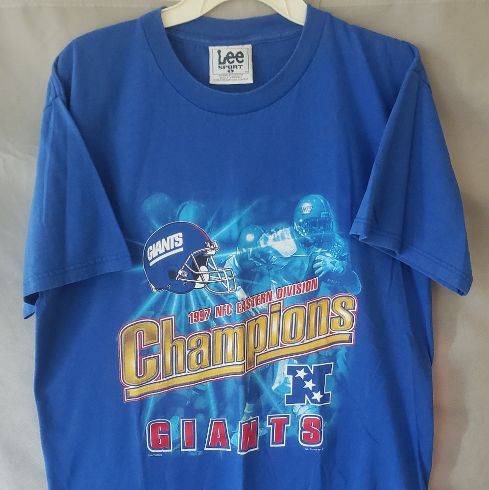 Vintage LEE NFL NY GIANTS graphic tee shirt